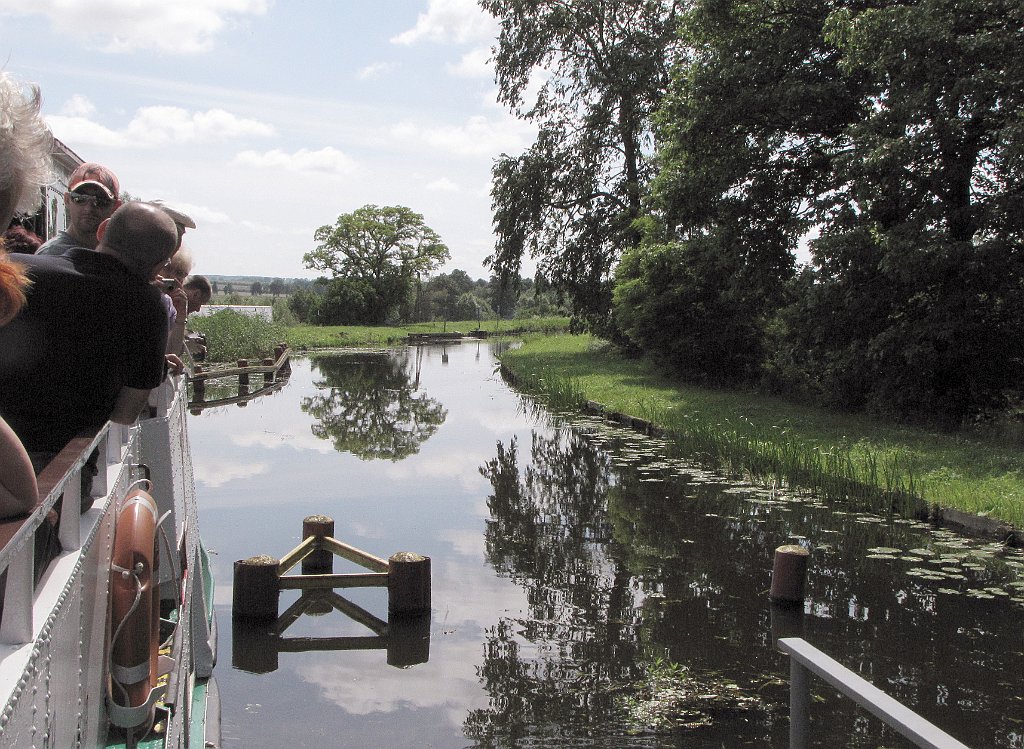 2012-07-02_10-59-53_IMG_x26887_cr.jpg -                                