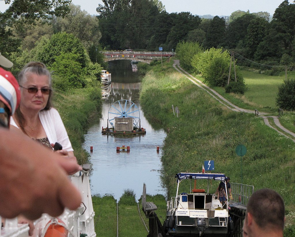 2012-07-02_11-27-51_IMG_x26950_cr.jpg -                                