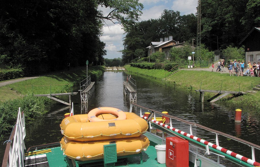 2012-07-02_13-20-26_IMG_x27046_cr.jpg -                                