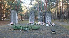 0519a_3D_P1140897_cr