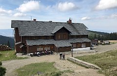 302_iP_190923_IMG_4906