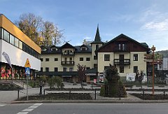 028_iP_191012_IMG_5107