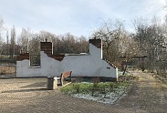 196_iP_200102_IMG_5688